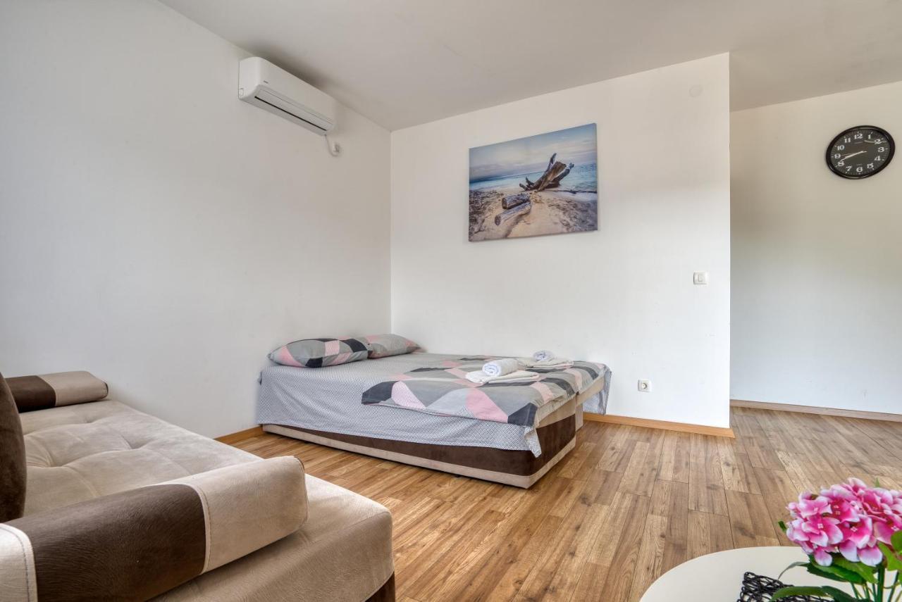 Apartmani Cukic Rafailovici Budva Exterior photo