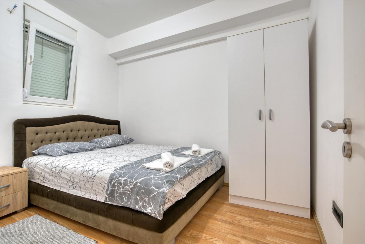Apartmani Cukic Rafailovici Budva Exterior photo