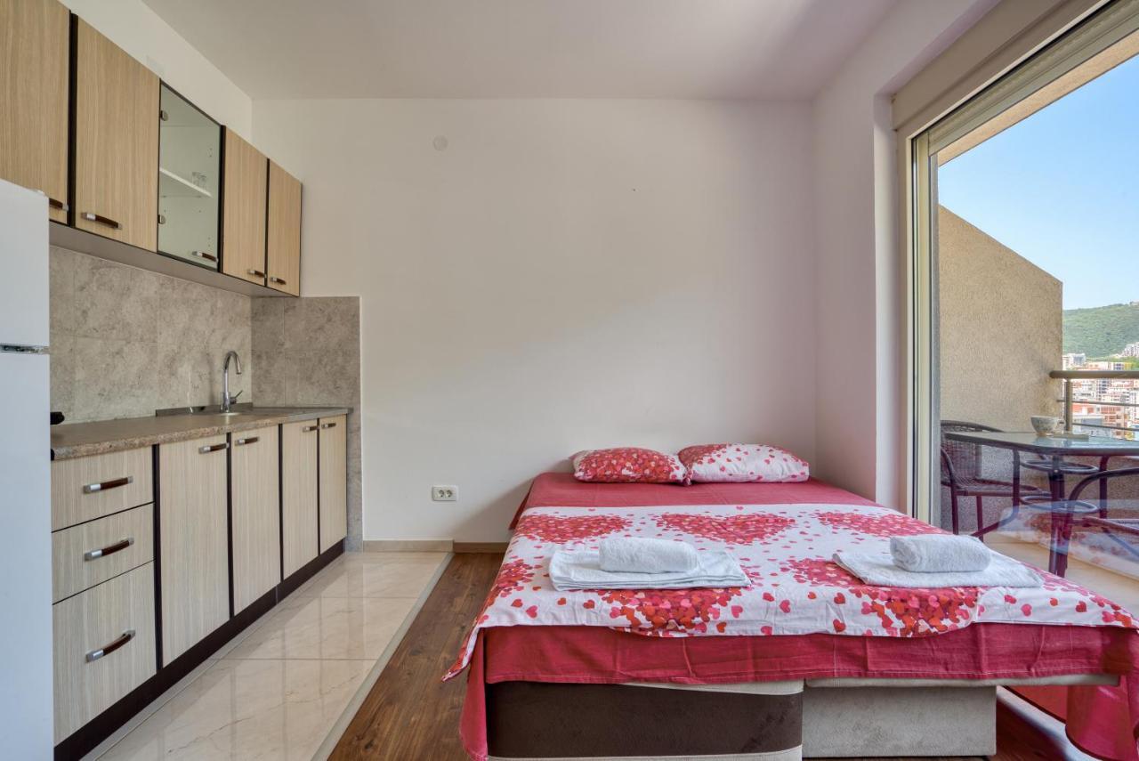 Apartmani Cukic Rafailovici Budva Exterior photo