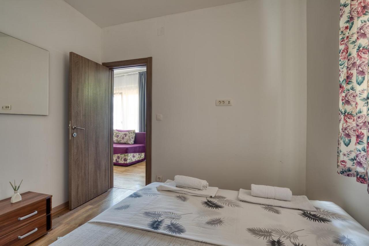 Apartmani Cukic Rafailovici Budva Exterior photo