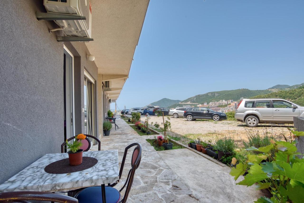 Apartmani Cukic Rafailovici Budva Exterior photo